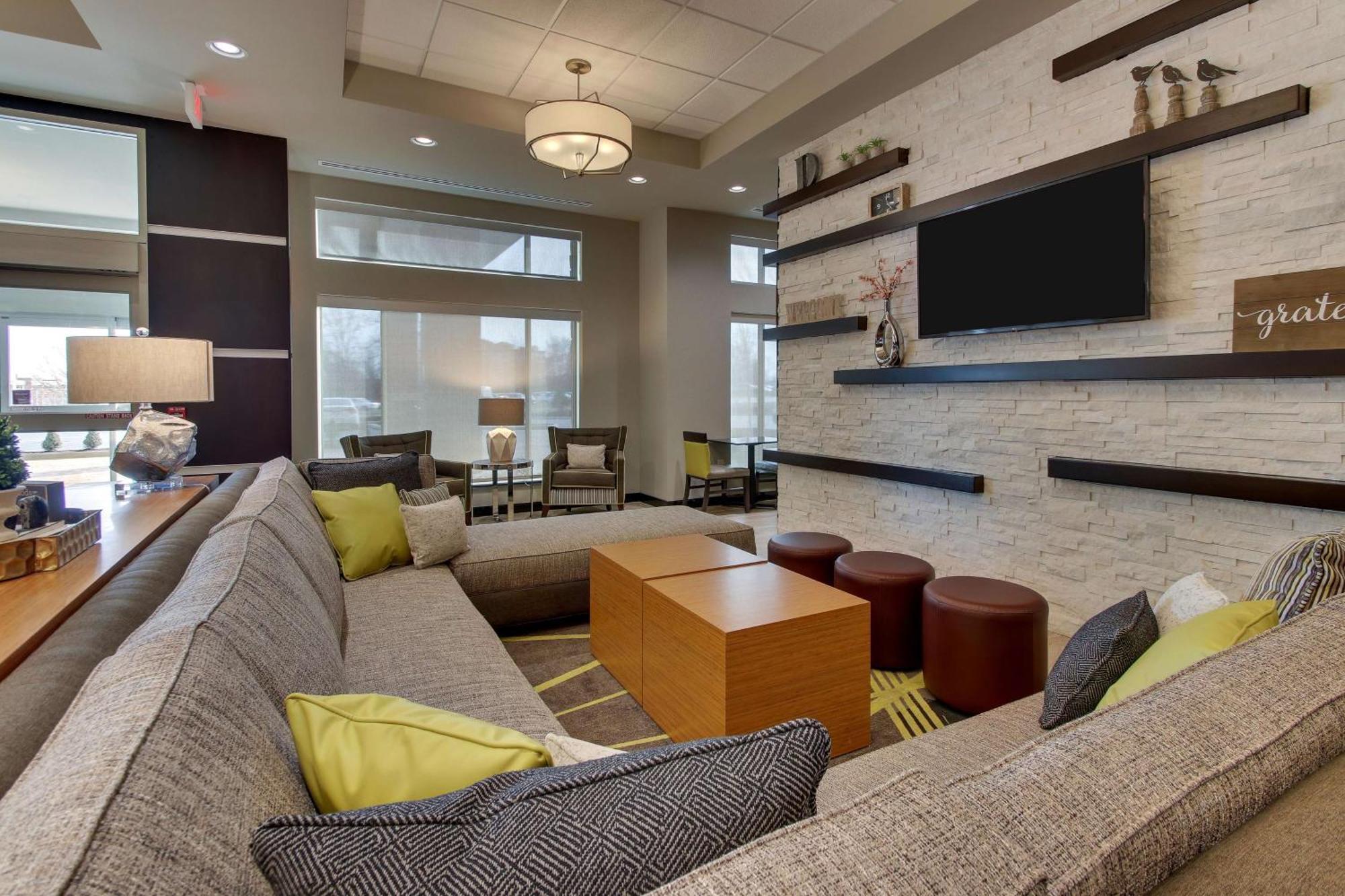 Drury Inn & Suites Cleveland Beachwood Exteriör bild
