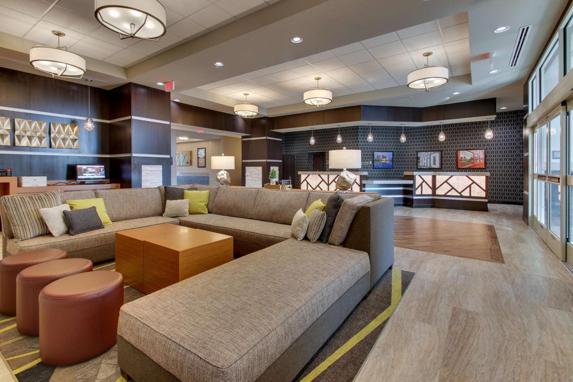Drury Inn & Suites Cleveland Beachwood Exteriör bild